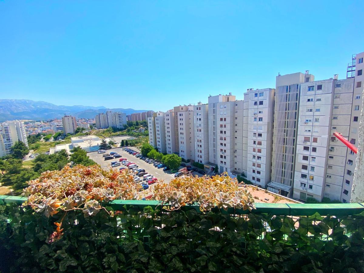 Apartment Ginna Spalato Esterno foto